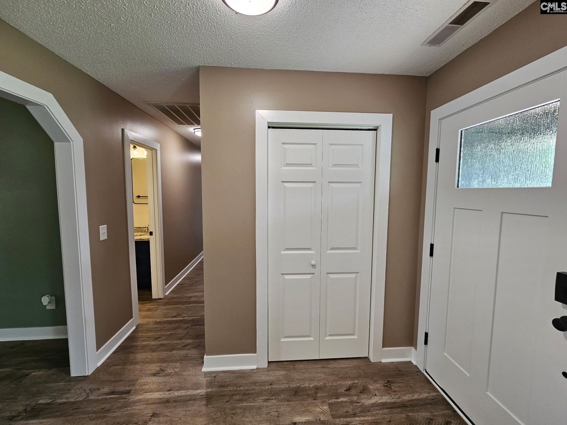 1035 Waterway Drive Photo 7
