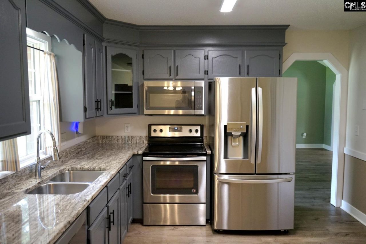 1035 Waterway Drive Photo 8