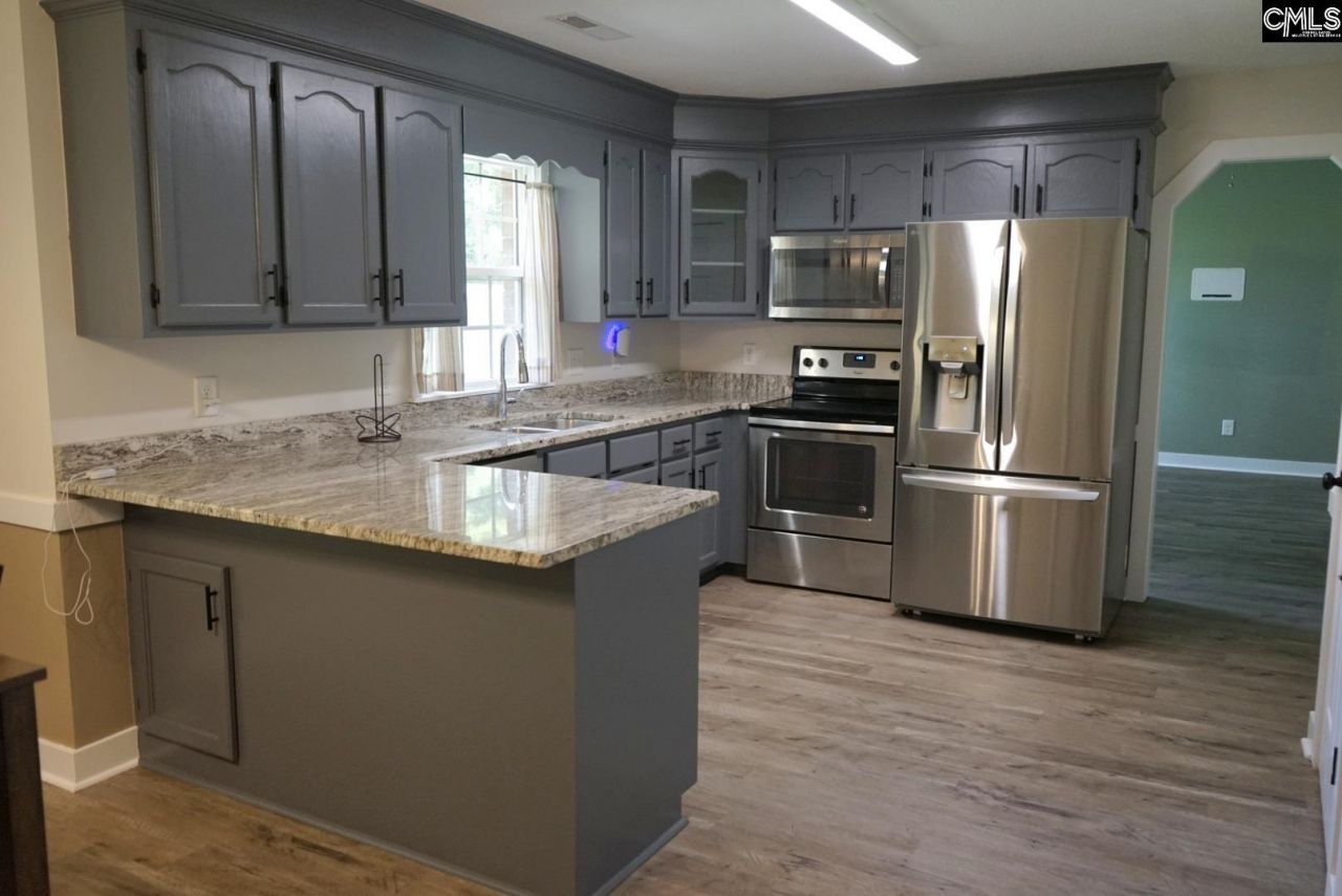 1035 Waterway Drive Photo 9