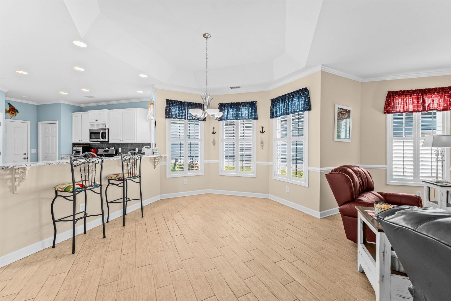850 Cardinal Pl. Photo 18