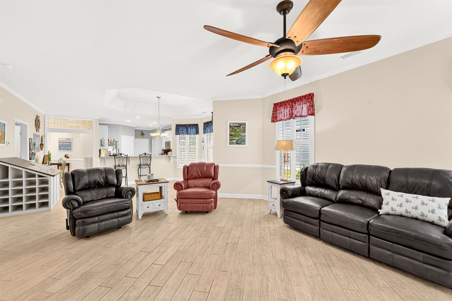 850 Cardinal Pl. Photo 20