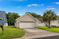 850 Cardinal Pl. photo 4