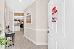 850 Cardinal Pl. photo 4