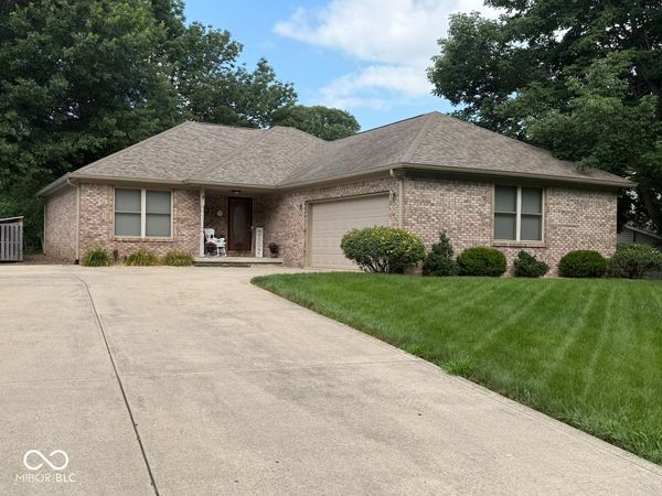 393 Jefferson Valley , Coatesville, IN 46121