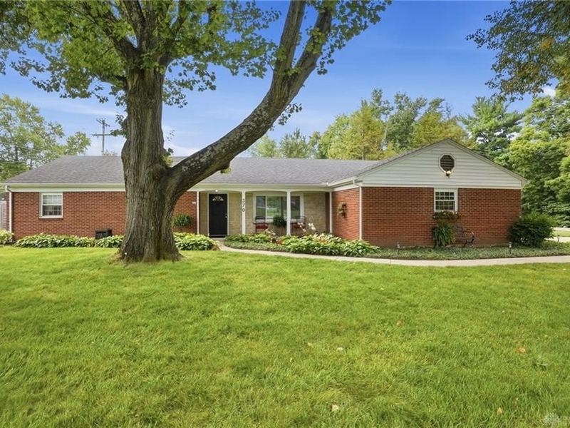 370 Jenny Lane, Washington Township, OH 45459 Photo 4