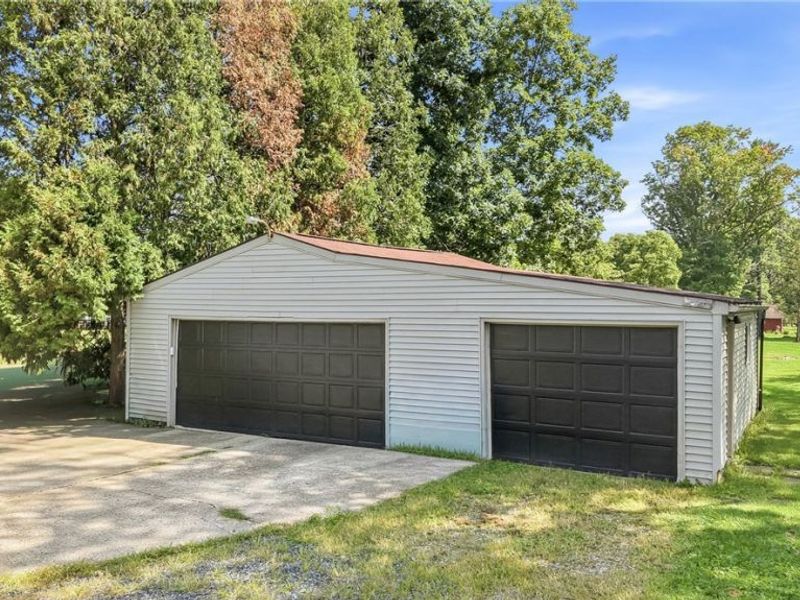 927 Warner Road SE, Brookfield, OH 44403 Photo 33