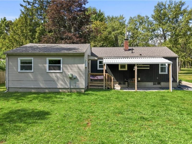 927 Warner Road SE, Brookfield, OH 44403 Photo 5