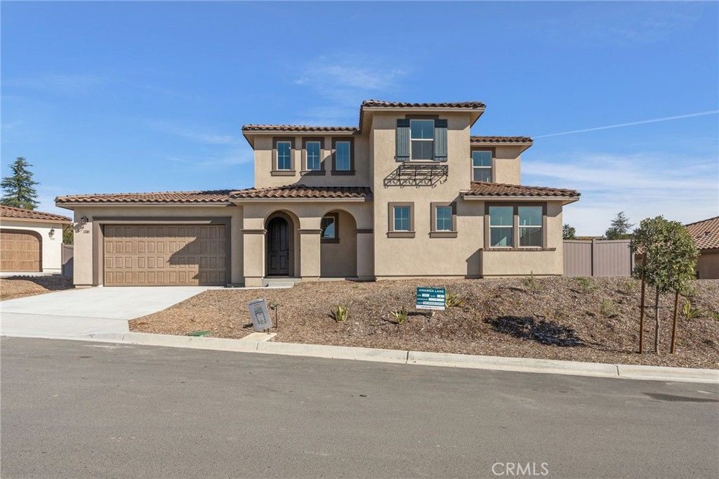 1381 Amanda Glen S, Escondido, CA 92029 Main Photo
