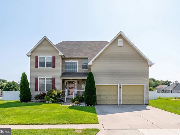 30 GRANITE LANE, CARNEYS POINT, NJ 08069