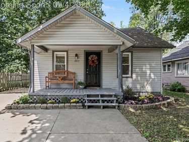 3260 Wanamaker Road, Waterford Township, Mi 48328
