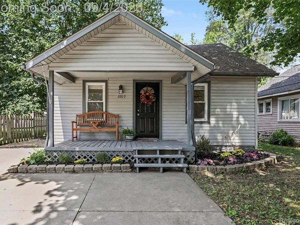 3260 Wanamaker Road, Waterford Township, Mi 48328