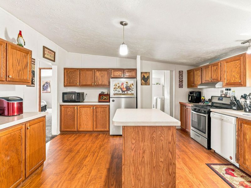 1102 Apple Blossom Lane, Sidney, OH 45365 Photo 10