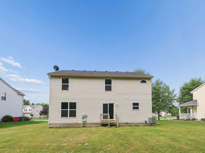 272 Isaac Tharp Street , Pataskala, OH 43062 Photo 10