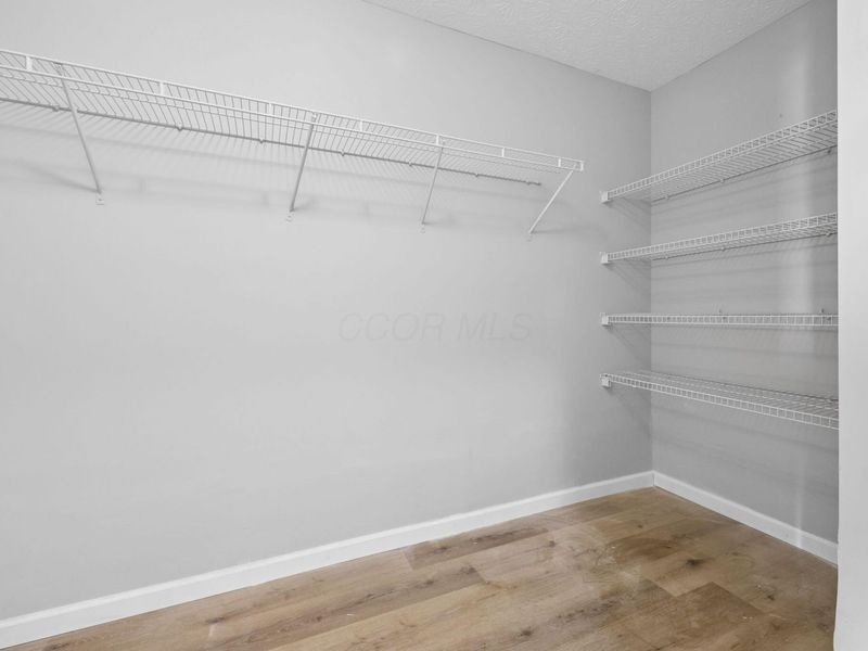 272 Isaac Tharp Street , Pataskala, OH 43062 Photo 17