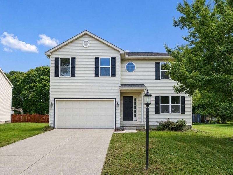 272 Isaac Tharp Street , Pataskala, OH 43062 Photo 2