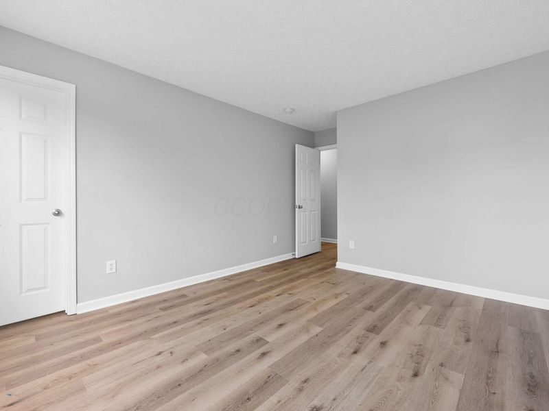 272 Isaac Tharp Street , Pataskala, OH 43062 Photo 26