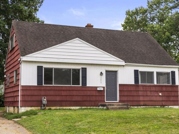3373 Roswell Drive , Columbus, OH 43227