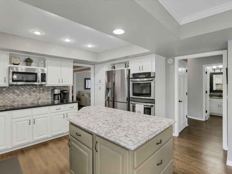 1117 Limberlost Court, Columbus, OH 43235 Photo 14