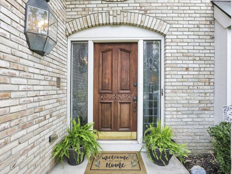 1117 Limberlost Court, Columbus, OH 43235 Photo 3