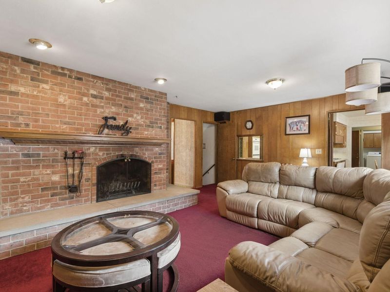 2666 Mitzi Drive , Columbus, OH 43209 Photo 7