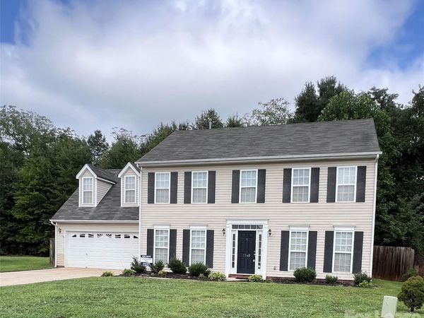 2340 Wexford Way, Statesville, NC 28625