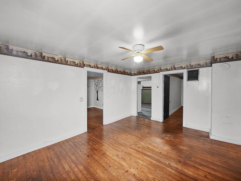 21606 E Sams Creek Road, Laurelville, OH 43135 Photo 11