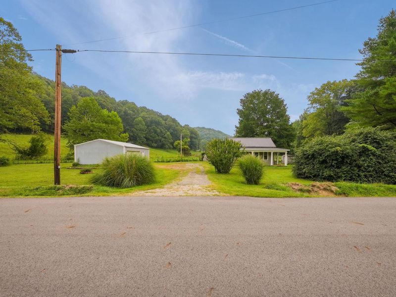 21606 E Sams Creek Road, Laurelville, OH 43135 Photo 19
