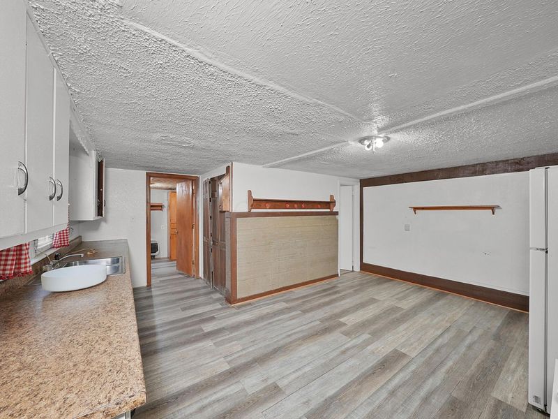 21606 E Sams Creek Road, Laurelville, OH 43135 Photo 5