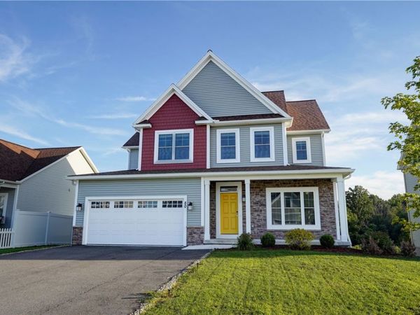 80 Chatwood Lane , Henrietta, NY 14467