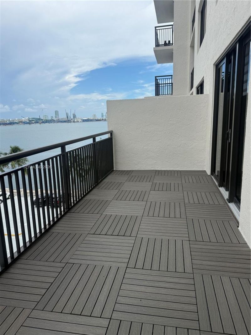 540 Brickell Key Dr, Unit 726, Miami, FL 33131 Photo