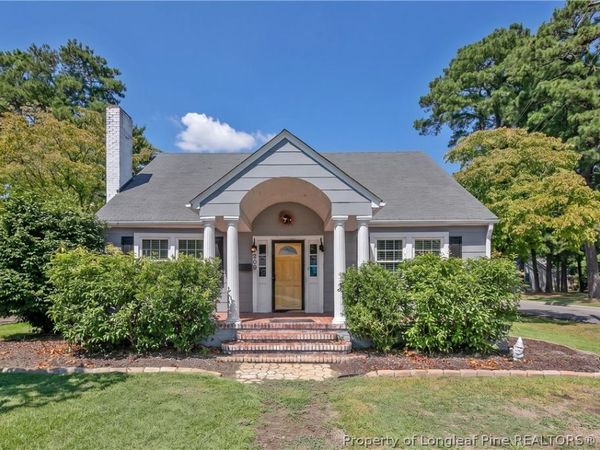 209 N Churchill Drive, Fayetteville, NC 28303