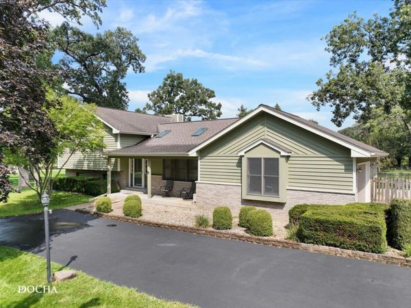 48 Glenda Lane , Plano, IL 60545