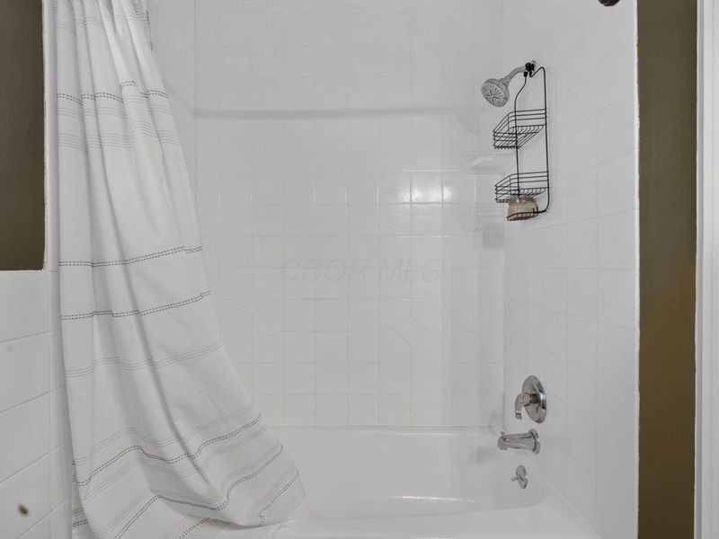 5901 Wilson Road NW, Lancaster, OH 43130 Photo 25