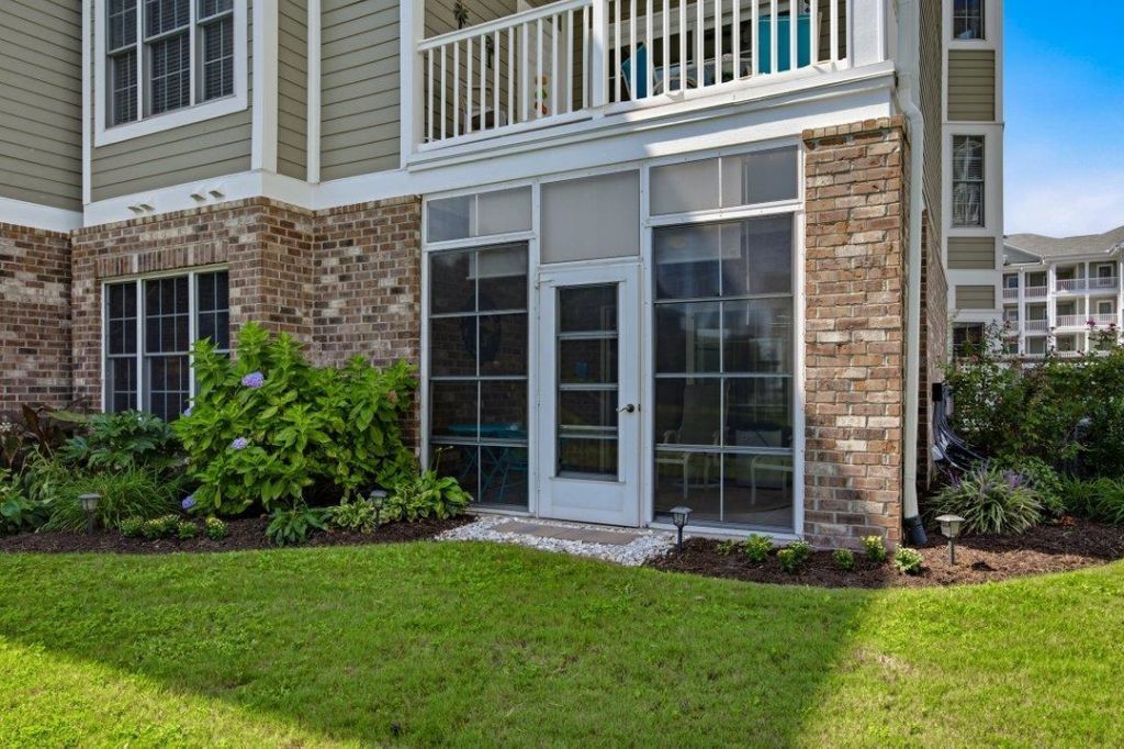 4875 Luster Leaf Circle Photo 27