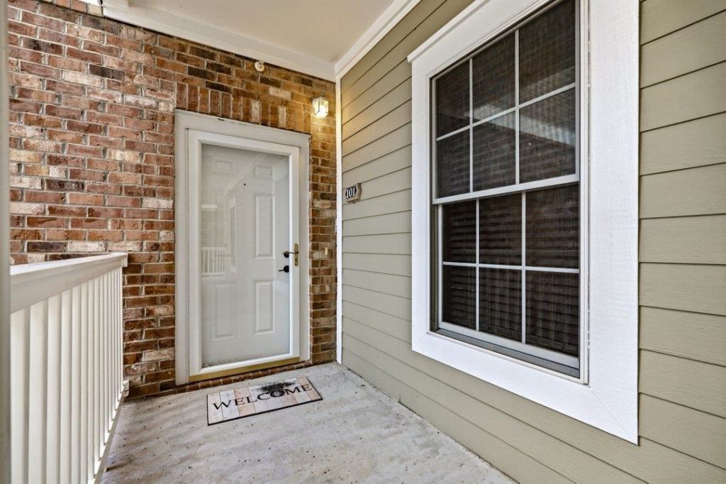4875 Luster Leaf Circle Photo 28