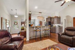 426 Carrick Loop photo 4