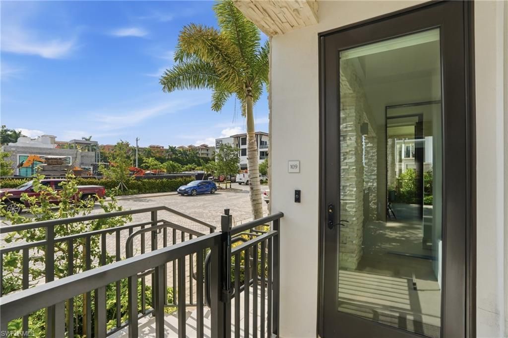 1130 3rd Ave S, Unit 109, Naples, FL 34102 Photo