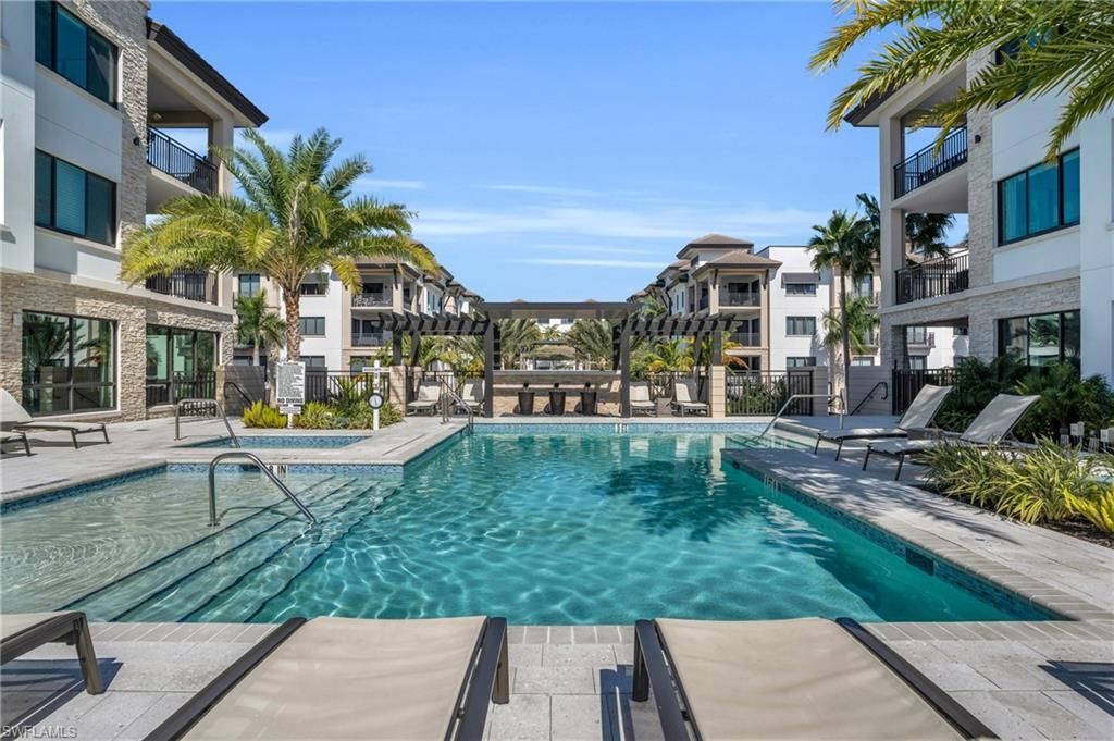 1130 3rd Ave S, Unit 109, Naples, FL 34102 Photo