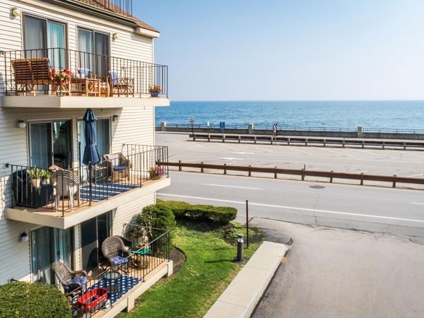 463 Ocean Boulevard, Unit B7, Hampton, NH 03842