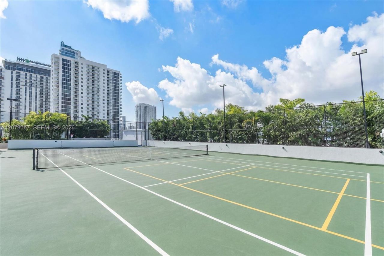 700 NE 24th St, Unit 5507, Miami, FL 33137 Photo