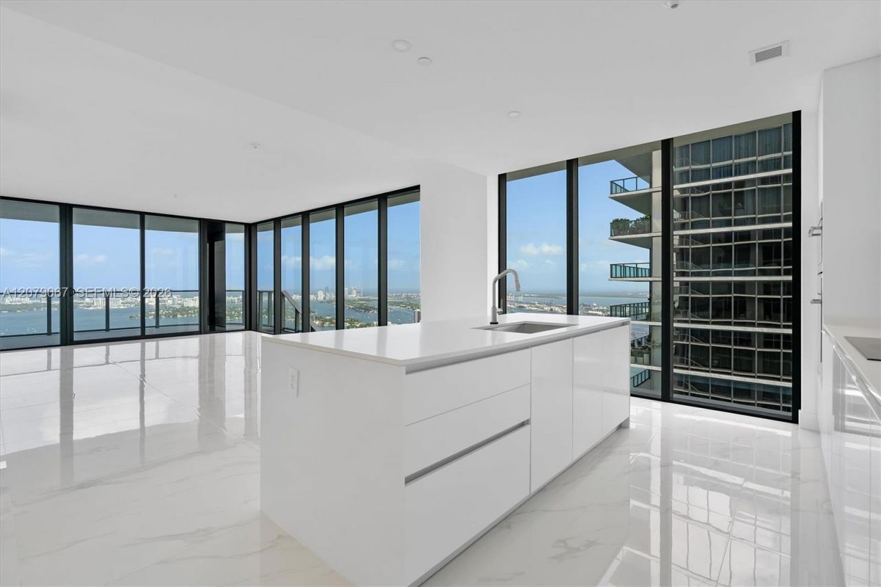 700 NE 24th St, Unit 5507, Miami, FL 33137 Photo
