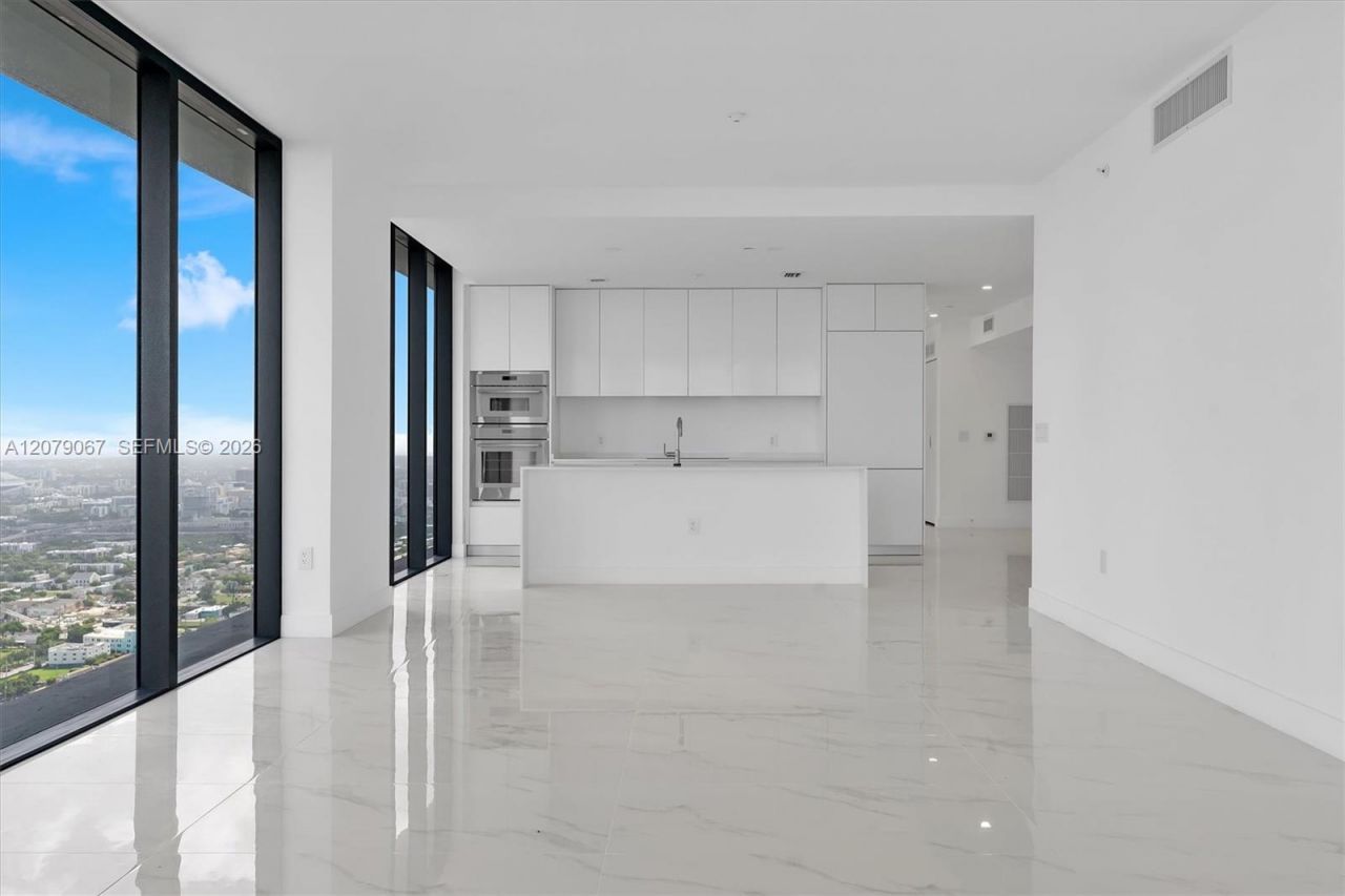 700 NE 24th St, Unit 5507, Miami, FL 33137 Photo