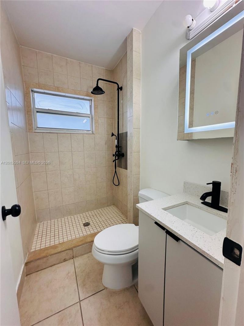 573 NE 82nd St , Unit 7, Miami, FL 33138 Photo