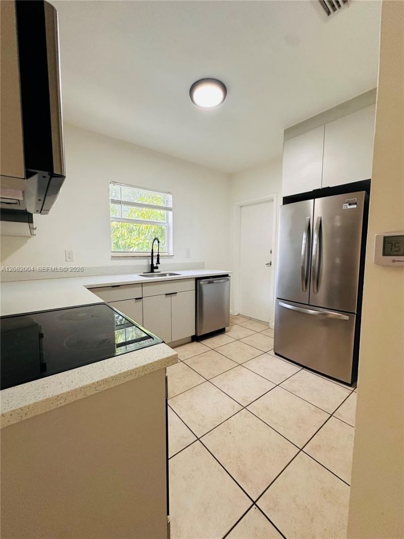 573 NE 82nd St , Unit 7, Miami, FL 33138 Photo