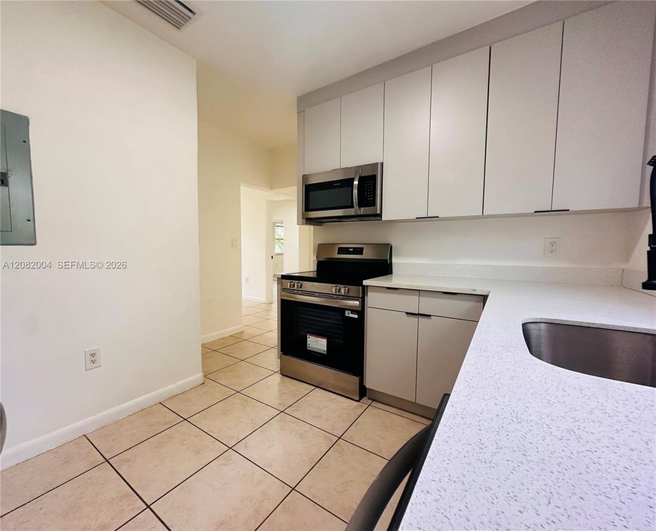 573 NE 82nd St , Unit 7, Miami, FL 33138 Photo