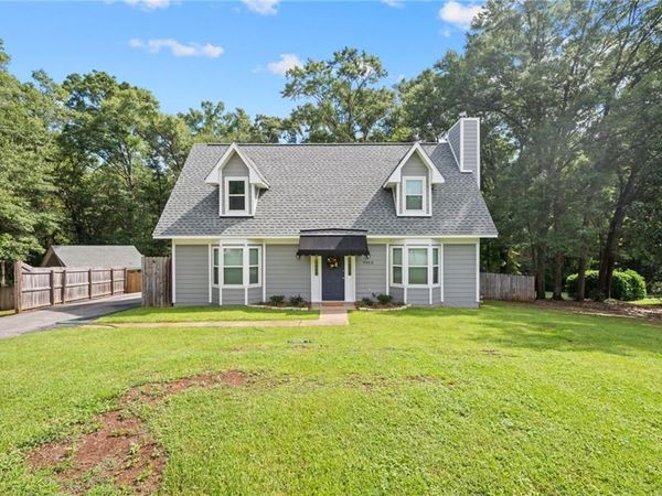 9460 Hamilton Creek Drive, Mobile, AL 36695