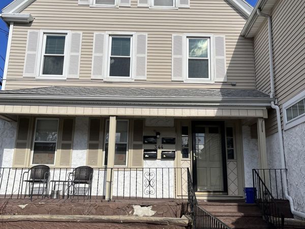 344 North Ave, Unit 2, Abington, MA 02351