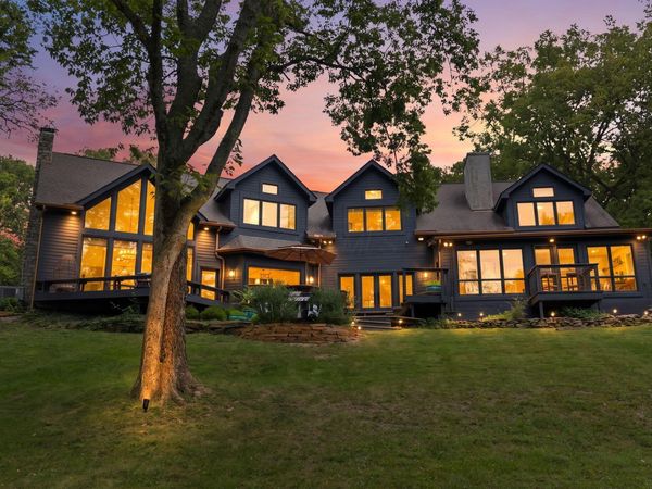 7827 Riverside Drive , Dublin, OH 43016