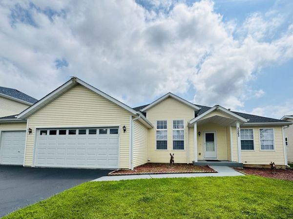 3063 Merseyshire Lane , Machesney Park, IL 61115