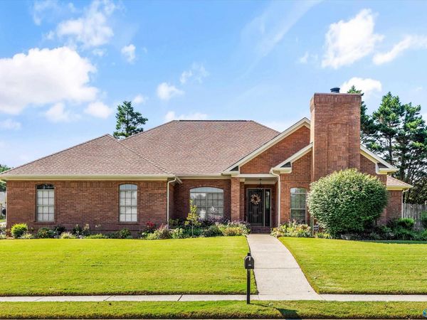 194 Greenlawn Drive, Meridianville, AL 35759
